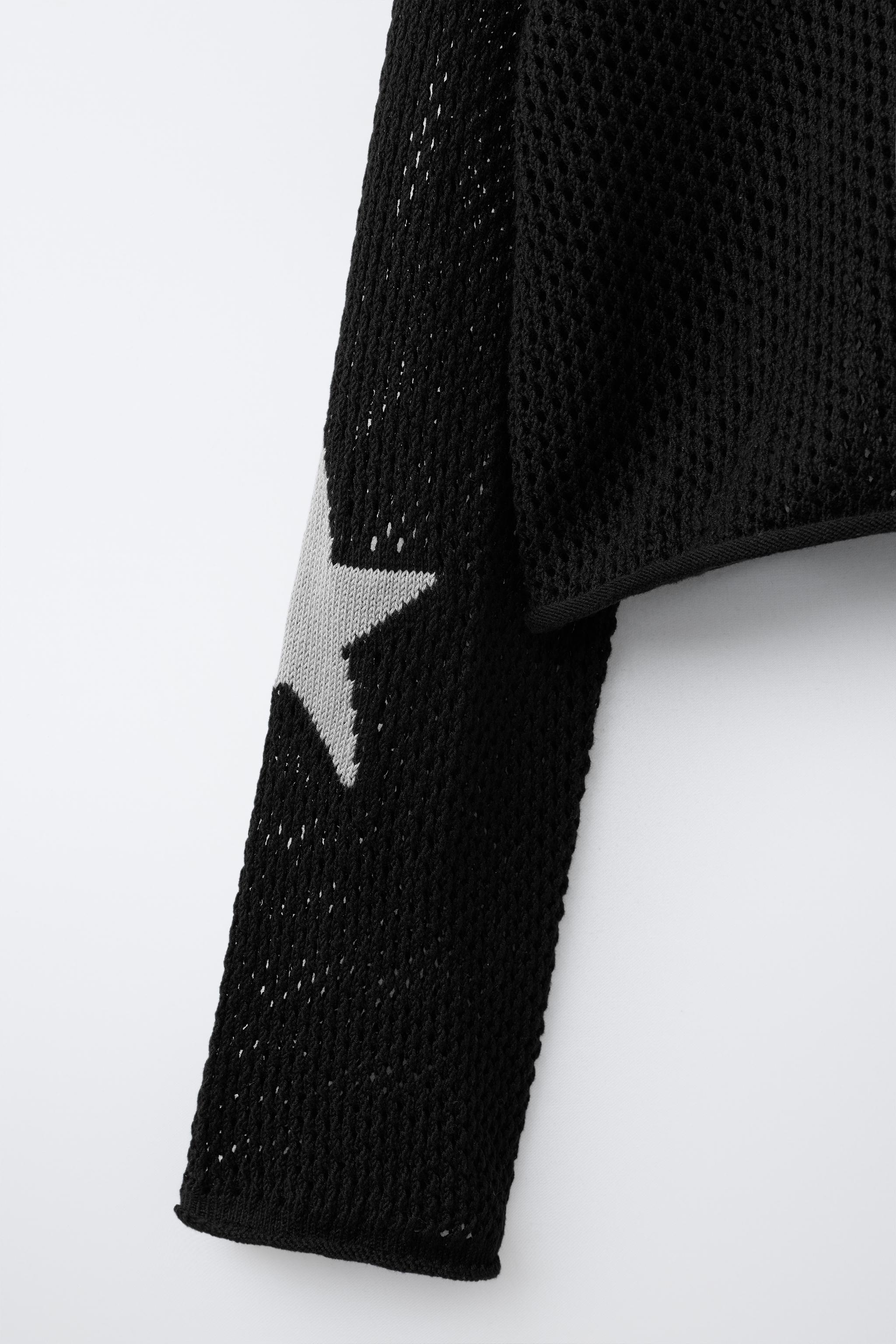 STAR HOODED KNIT JUMPER